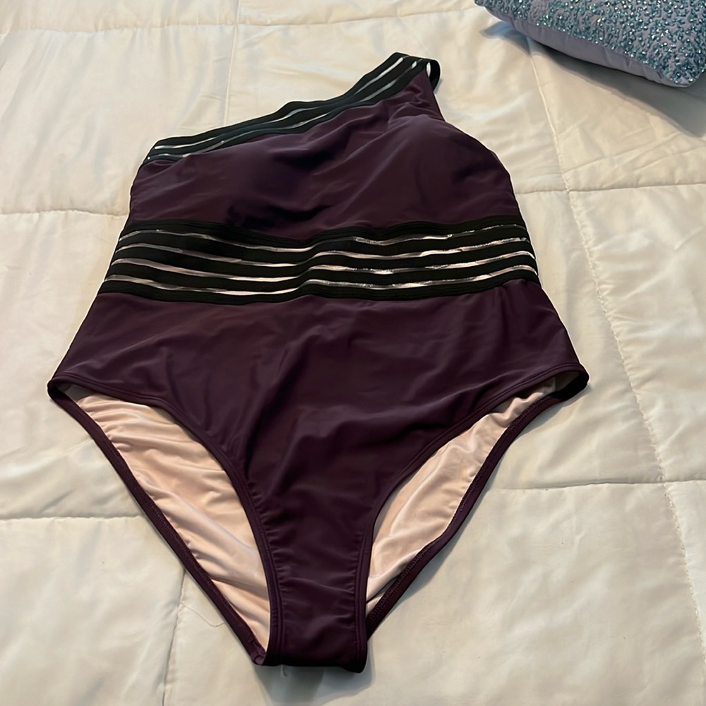 CUPSHE Swim Suit